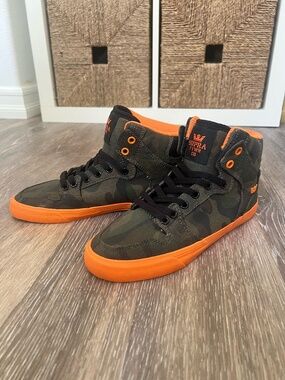 Rare Supra Vaider Women's High Top Sneakers Camouflage & Neon Orange Size 8
